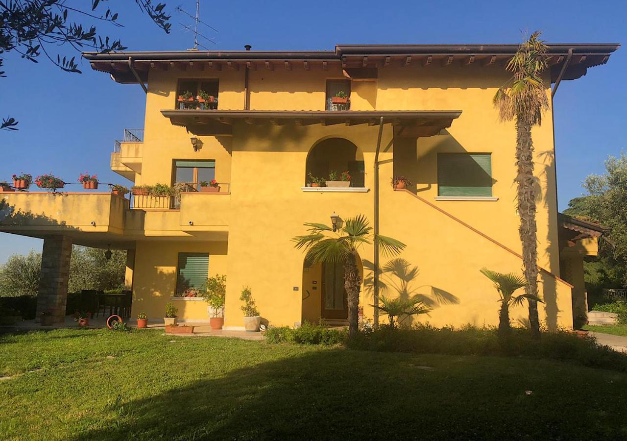 Villa Elena Appartamento In Villa Montinelle Екстер'єр фото