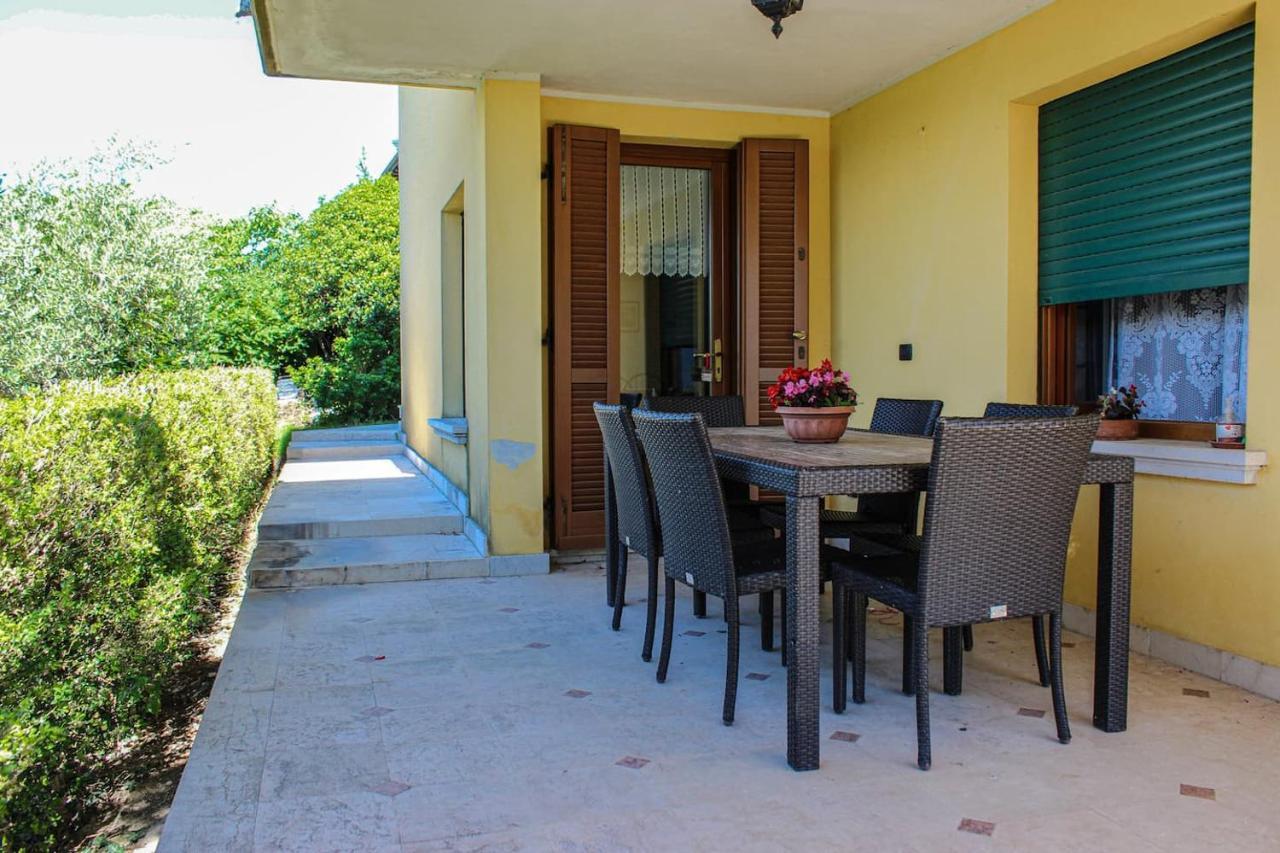 Villa Elena Appartamento In Villa Montinelle Екстер'єр фото