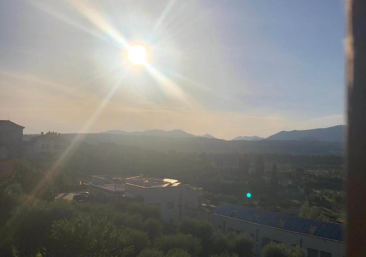 Villa Elena Appartamento In Villa Montinelle Екстер'єр фото